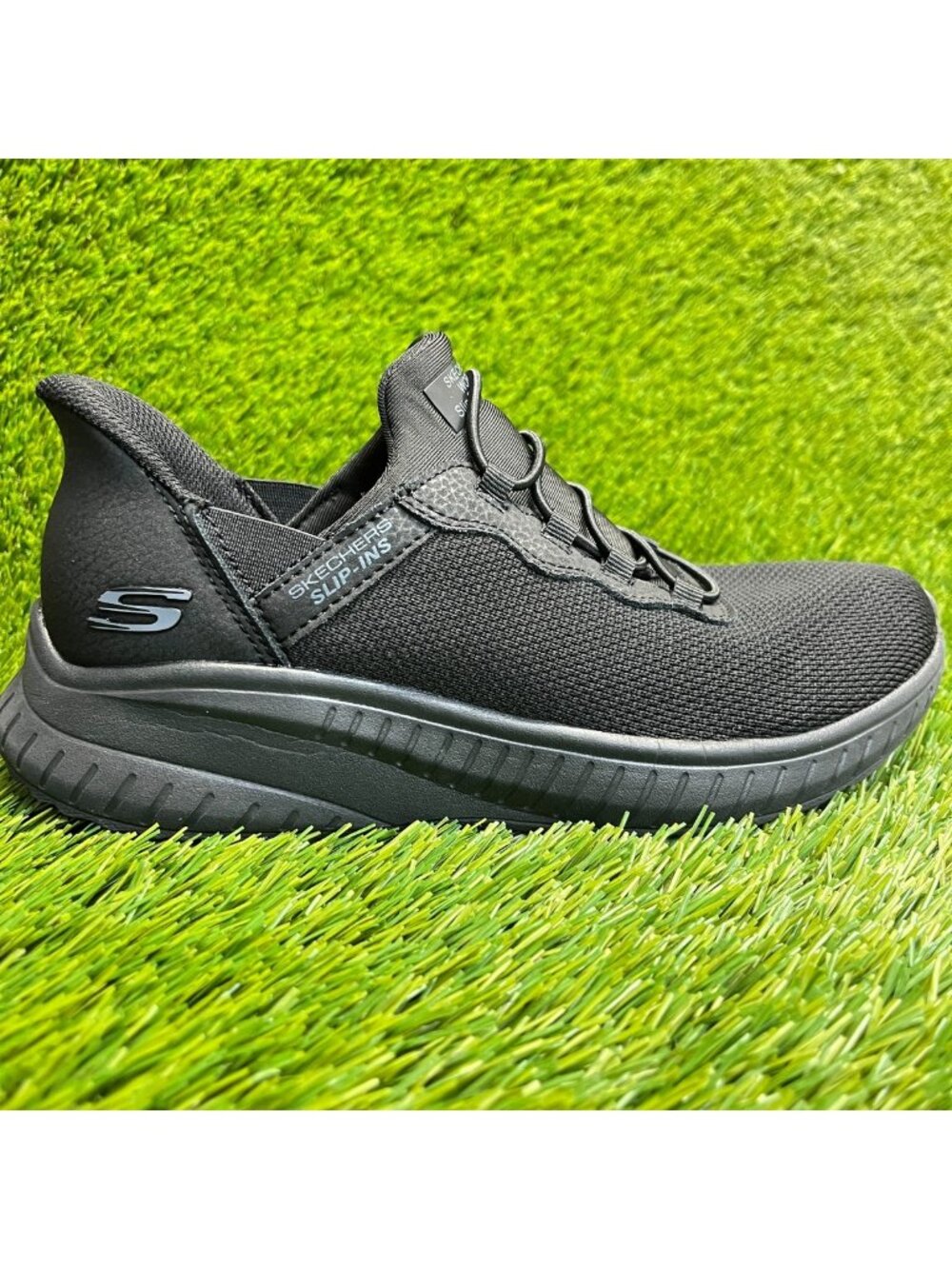 Skechers Squad Chaos SR Jasul Womens Size 7 Black Slip On Work Shoes Sneakers